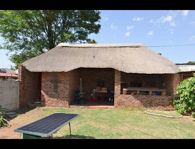 2 BEDROOM HOUSE FOR SALE IN RANDGATE